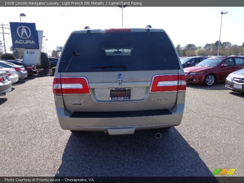 Light French Silk Metallic / Camel/Sand Piping 2008 Lincoln Navigator Luxury