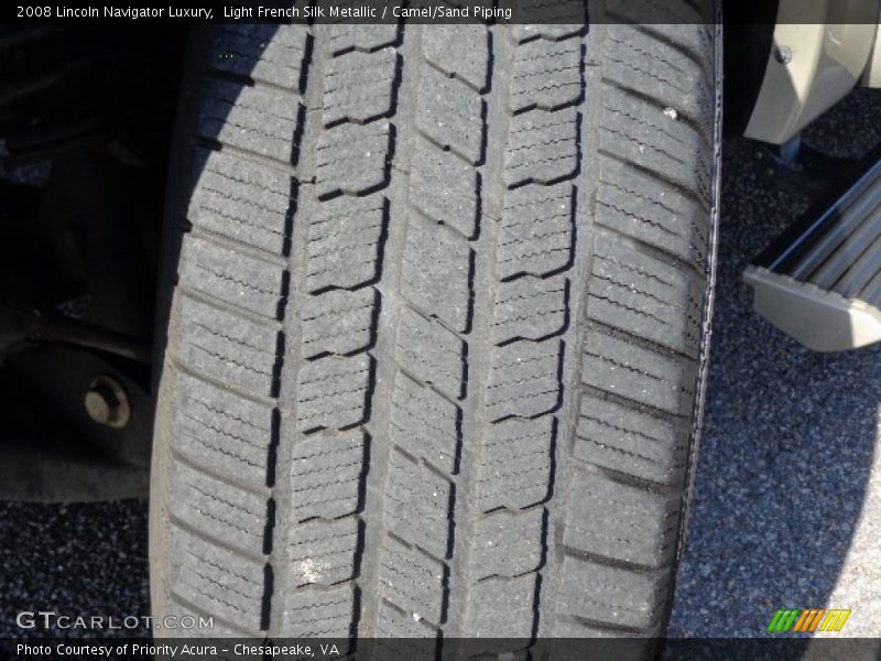 Light French Silk Metallic / Camel/Sand Piping 2008 Lincoln Navigator Luxury