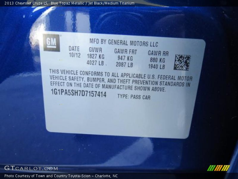Blue Topaz Metallic / Jet Black/Medium Titanium 2013 Chevrolet Cruze LS