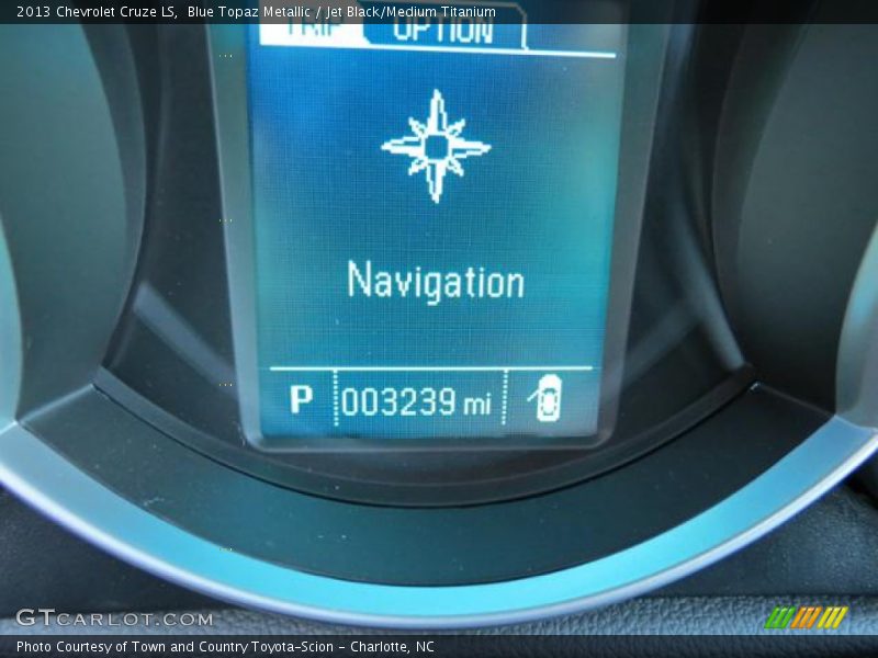 Blue Topaz Metallic / Jet Black/Medium Titanium 2013 Chevrolet Cruze LS
