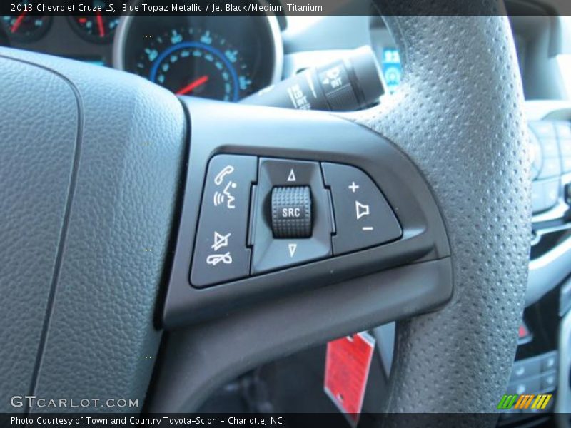 Blue Topaz Metallic / Jet Black/Medium Titanium 2013 Chevrolet Cruze LS