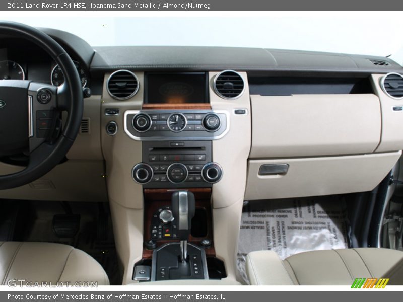 Ipanema Sand Metallic / Almond/Nutmeg 2011 Land Rover LR4 HSE