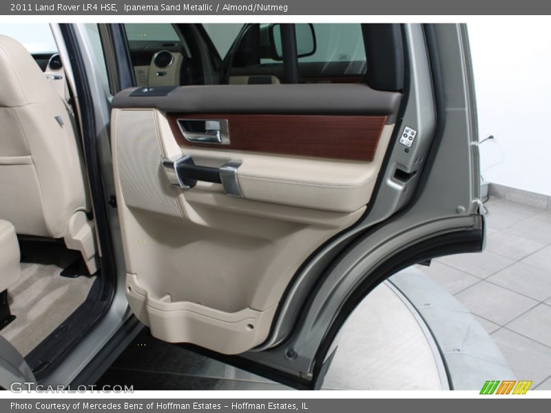Ipanema Sand Metallic / Almond/Nutmeg 2011 Land Rover LR4 HSE