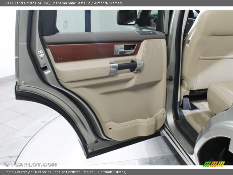 Ipanema Sand Metallic / Almond/Nutmeg 2011 Land Rover LR4 HSE