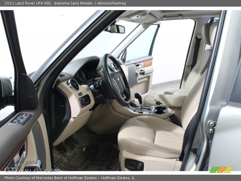 Ipanema Sand Metallic / Almond/Nutmeg 2011 Land Rover LR4 HSE