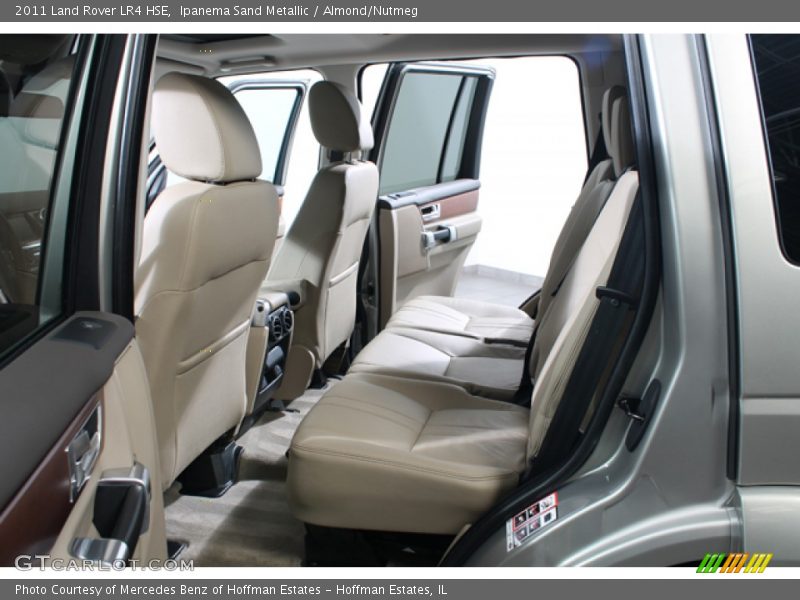 Ipanema Sand Metallic / Almond/Nutmeg 2011 Land Rover LR4 HSE