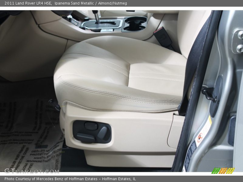 Ipanema Sand Metallic / Almond/Nutmeg 2011 Land Rover LR4 HSE