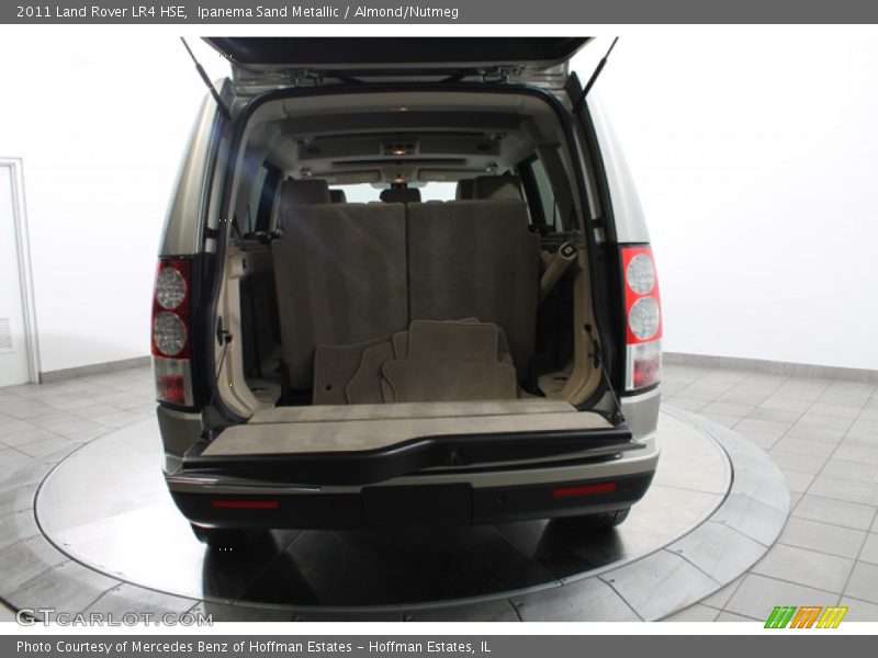 Ipanema Sand Metallic / Almond/Nutmeg 2011 Land Rover LR4 HSE