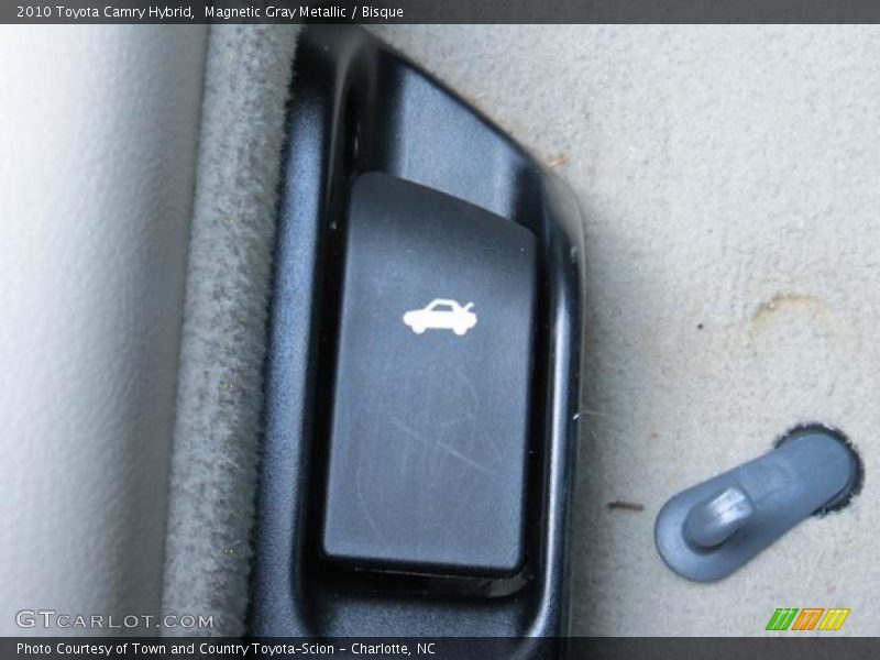 Magnetic Gray Metallic / Bisque 2010 Toyota Camry Hybrid