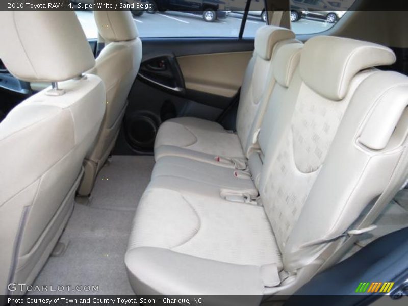 Super White / Sand Beige 2010 Toyota RAV4 I4