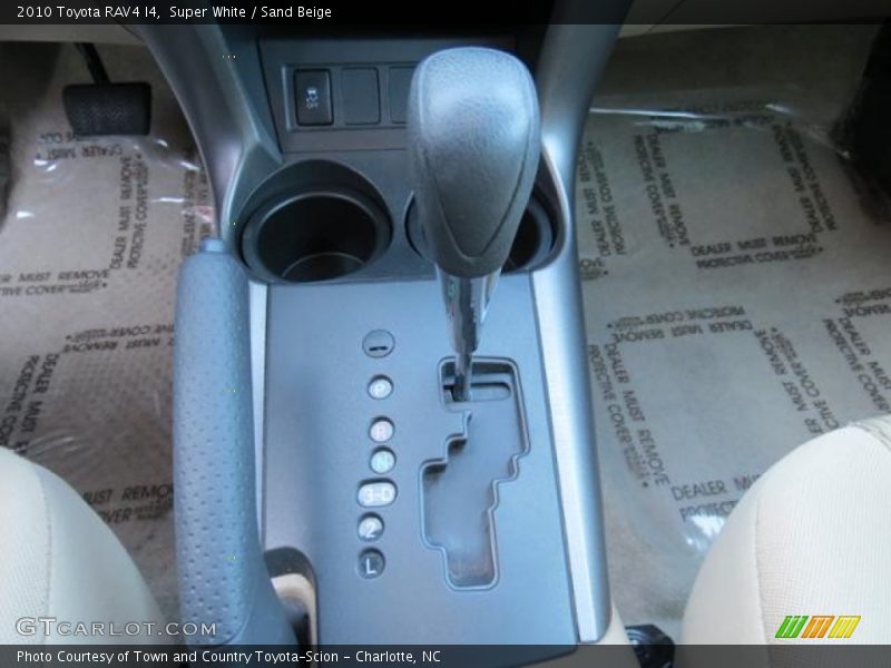 Super White / Sand Beige 2010 Toyota RAV4 I4