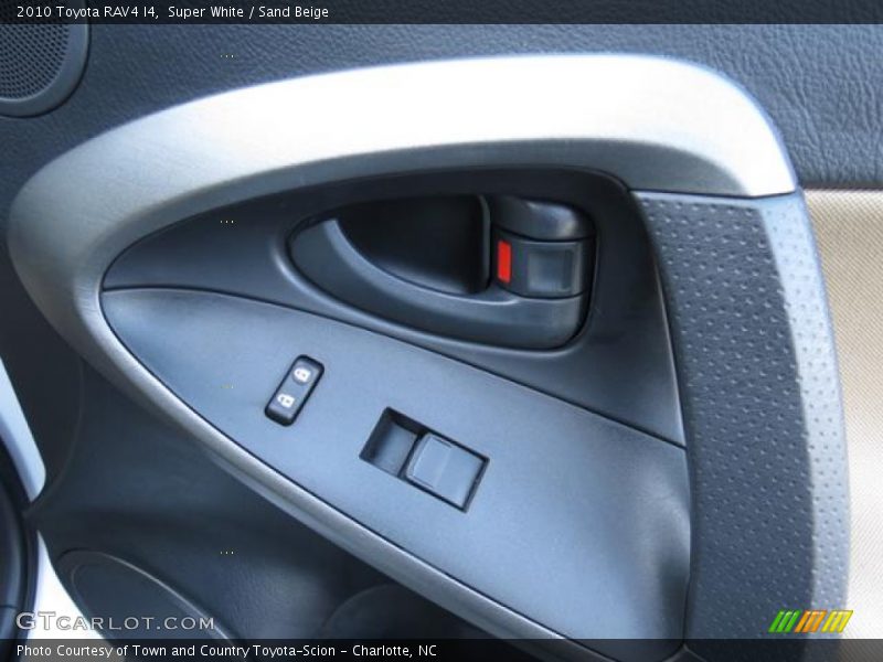 Super White / Sand Beige 2010 Toyota RAV4 I4