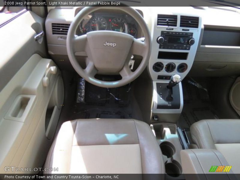 Light Khaki Metallic / Pastel Pebble Beige 2008 Jeep Patriot Sport