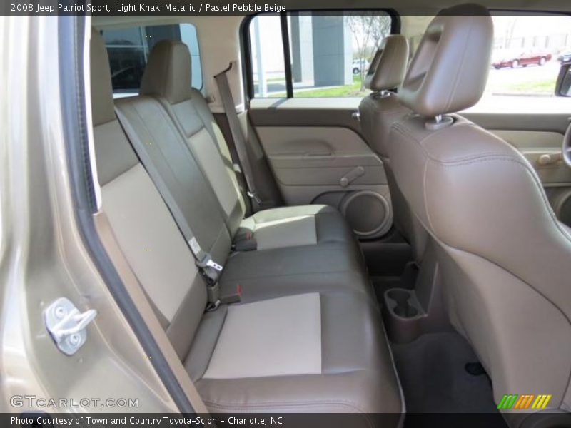 Light Khaki Metallic / Pastel Pebble Beige 2008 Jeep Patriot Sport