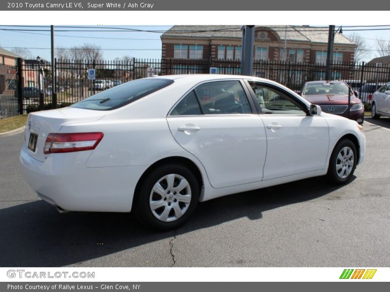 Super White / Ash Gray 2010 Toyota Camry LE V6