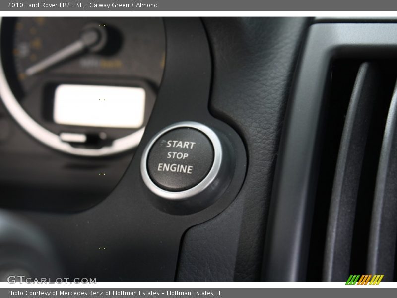 Galway Green / Almond 2010 Land Rover LR2 HSE