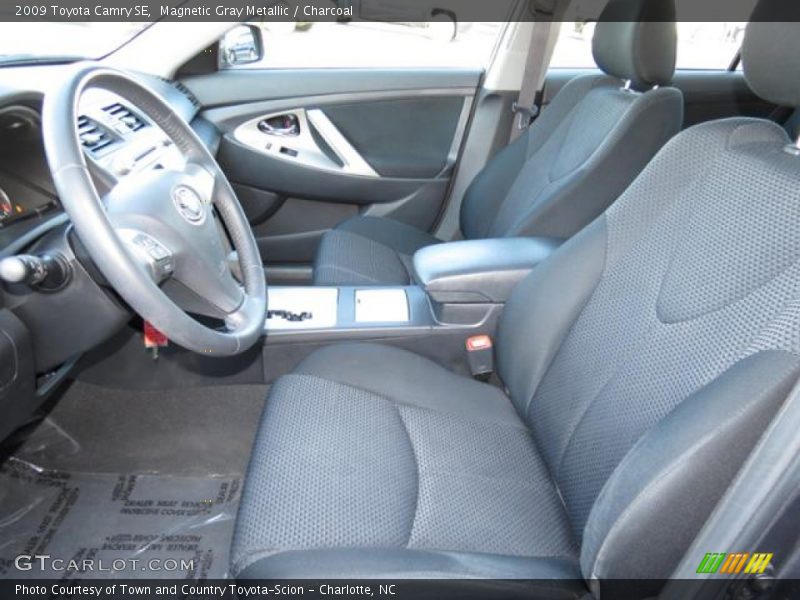 Magnetic Gray Metallic / Charcoal 2009 Toyota Camry SE