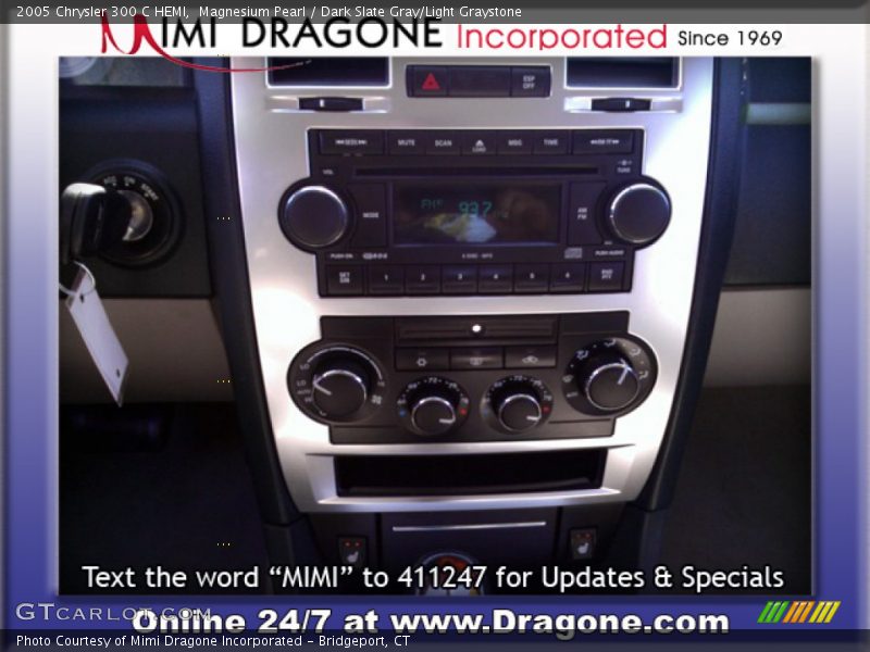 Magnesium Pearl / Dark Slate Gray/Light Graystone 2005 Chrysler 300 C HEMI