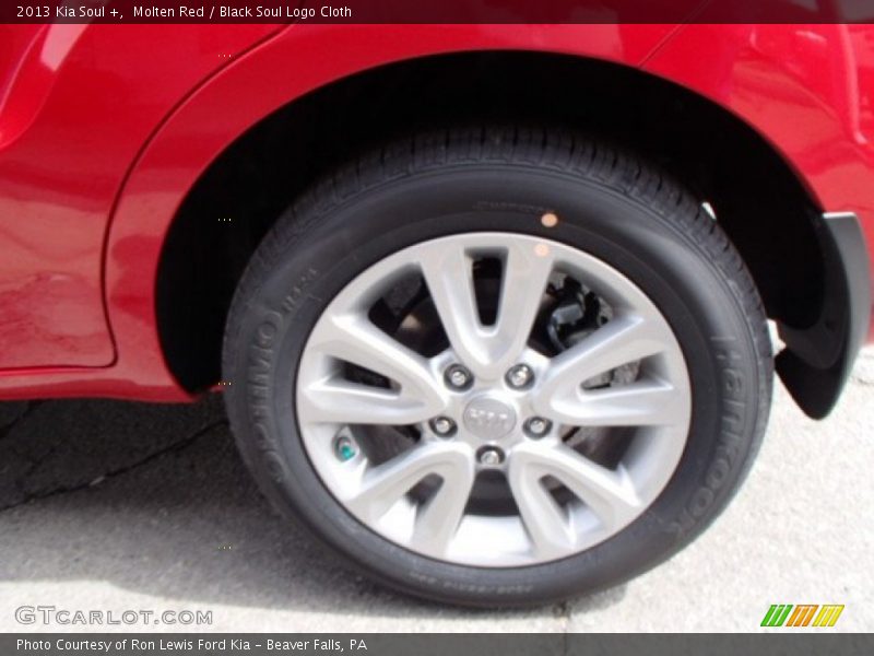 Molten Red / Black Soul Logo Cloth 2013 Kia Soul +