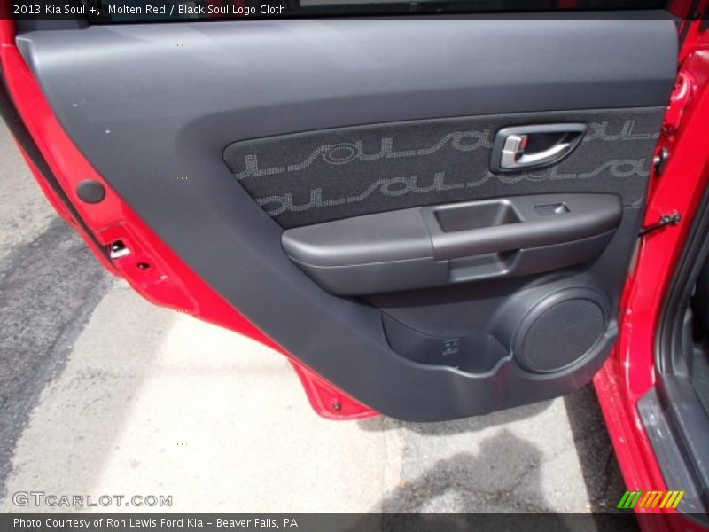 Molten Red / Black Soul Logo Cloth 2013 Kia Soul +