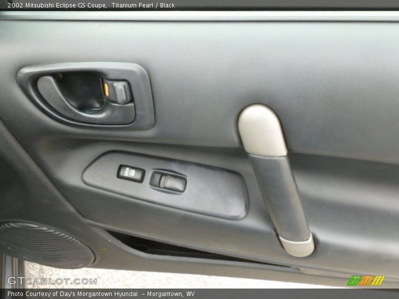 Titanium Pearl / Black 2002 Mitsubishi Eclipse GS Coupe
