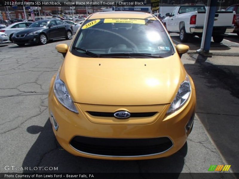 Yellow Blaze Metallic Tri-coat / Charcoal Black 2012 Ford Fiesta SES Hatchback