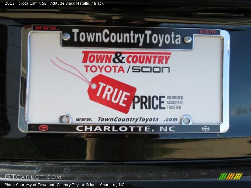 Attitude Black Metallic / Black 2013 Toyota Camry SE