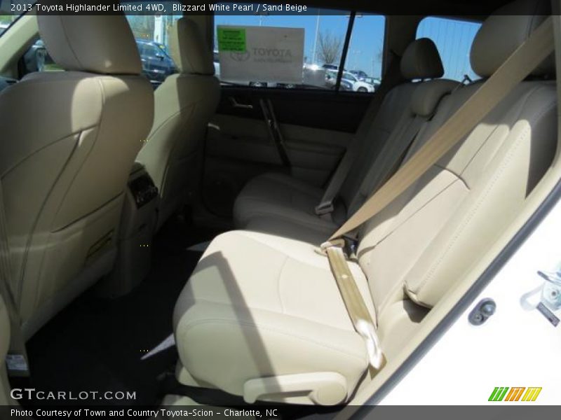 Blizzard White Pearl / Sand Beige 2013 Toyota Highlander Limited 4WD