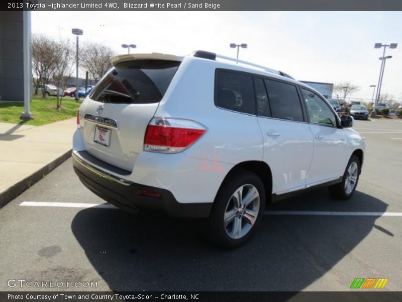 Blizzard White Pearl / Sand Beige 2013 Toyota Highlander Limited 4WD