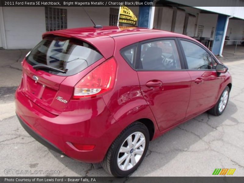 Bright Magenta Metallic / Charcoal Black/Blue Cloth 2011 Ford Fiesta SE Hatchback