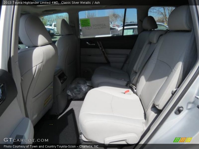 Classic Silver Metallic / Ash 2013 Toyota Highlander Limited 4WD