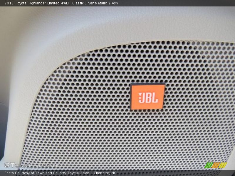 Classic Silver Metallic / Ash 2013 Toyota Highlander Limited 4WD