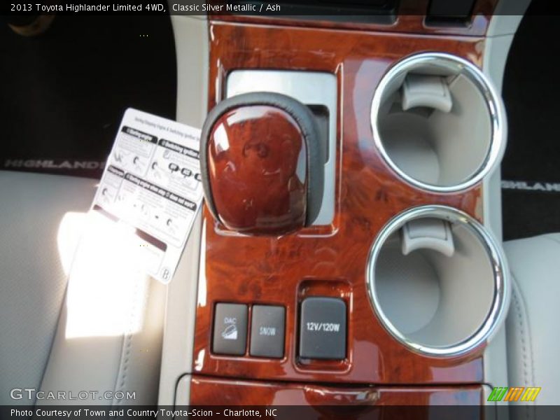 Classic Silver Metallic / Ash 2013 Toyota Highlander Limited 4WD