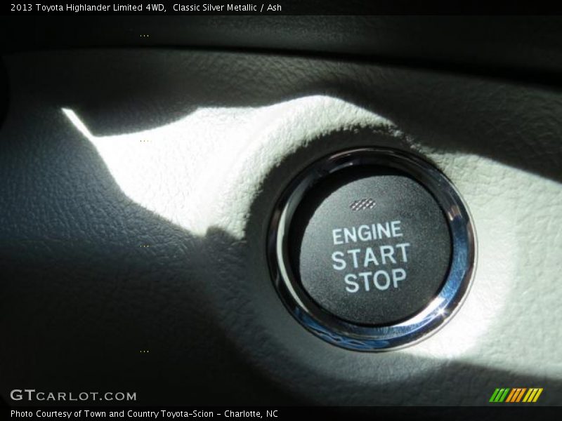 Classic Silver Metallic / Ash 2013 Toyota Highlander Limited 4WD