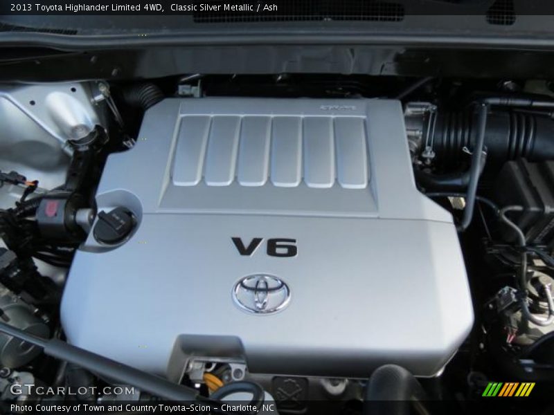 Classic Silver Metallic / Ash 2013 Toyota Highlander Limited 4WD