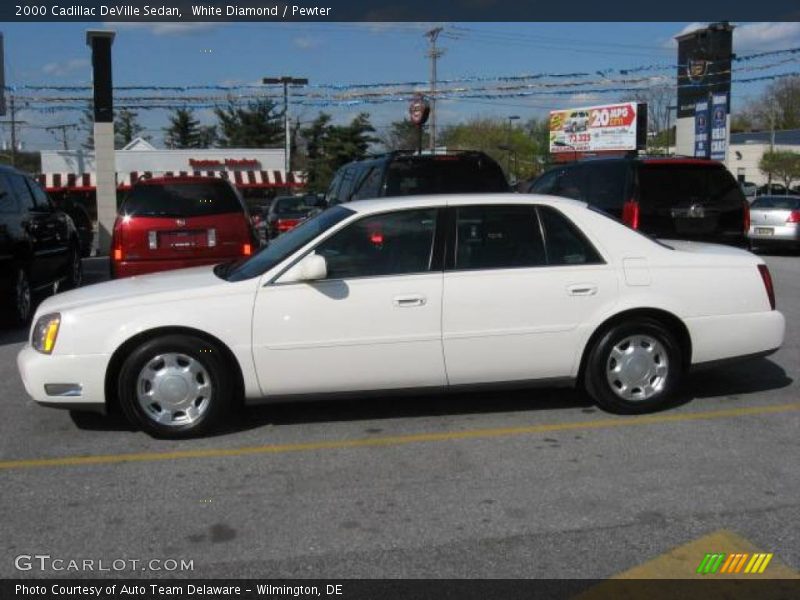 White Diamond / Pewter 2000 Cadillac DeVille Sedan