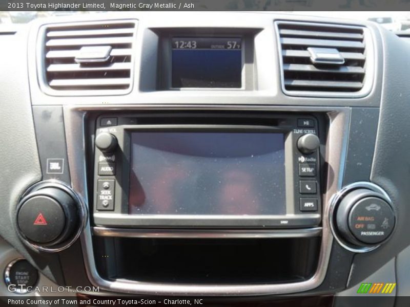 Magnetic Gray Metallic / Ash 2013 Toyota Highlander Limited