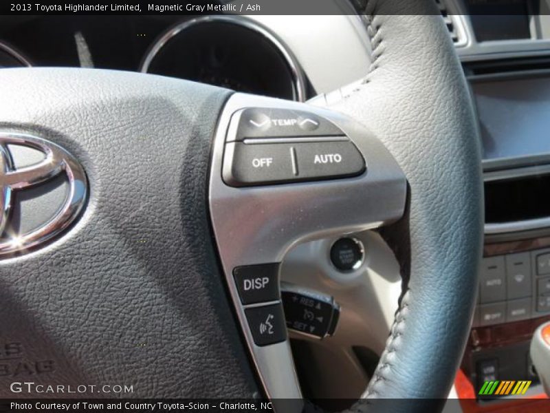 Magnetic Gray Metallic / Ash 2013 Toyota Highlander Limited