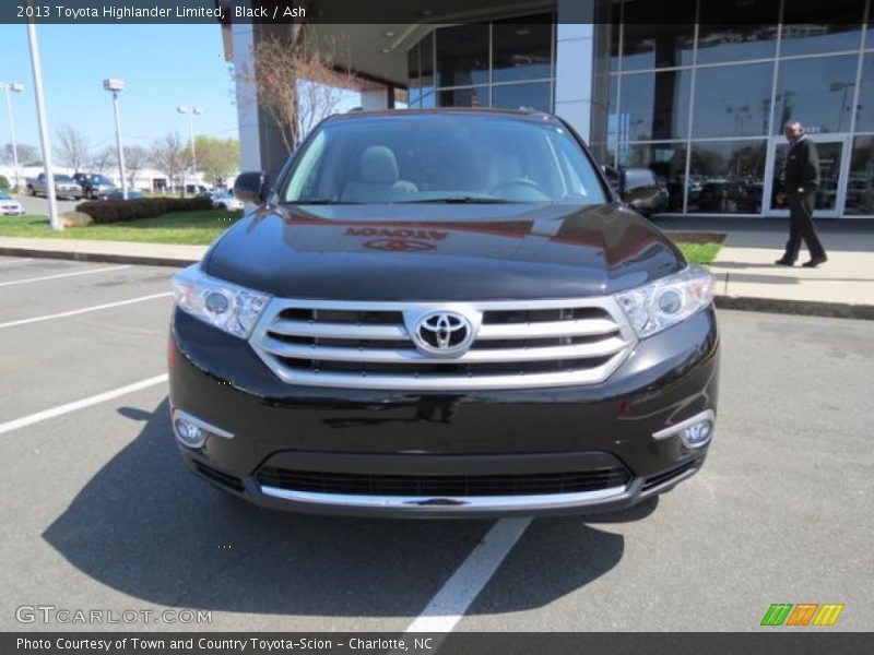 Black / Ash 2013 Toyota Highlander Limited