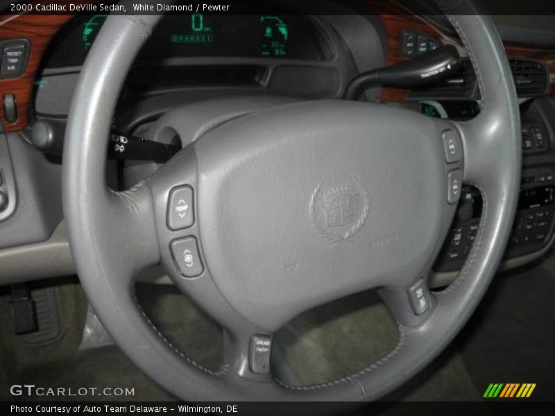 White Diamond / Pewter 2000 Cadillac DeVille Sedan