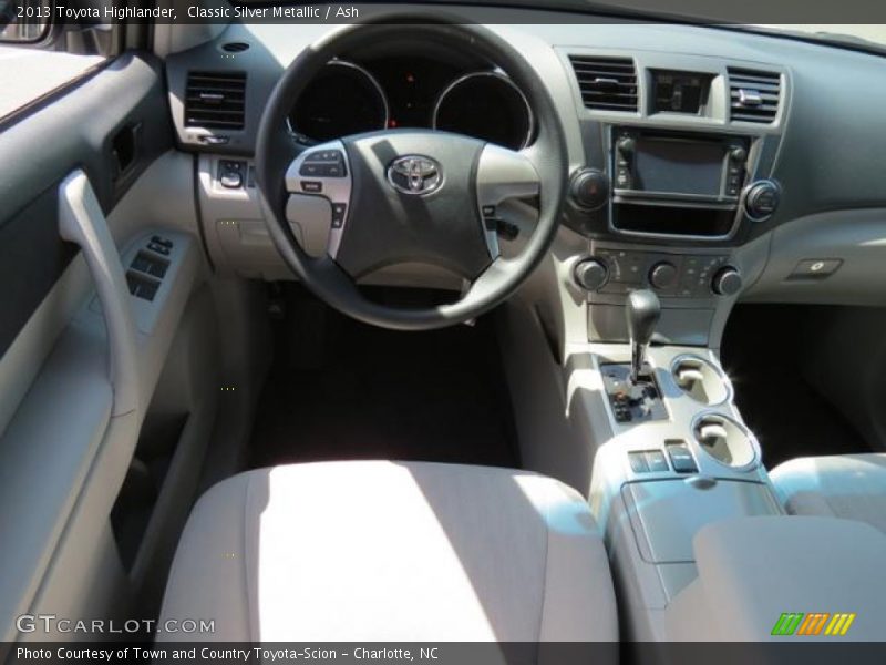 Classic Silver Metallic / Ash 2013 Toyota Highlander