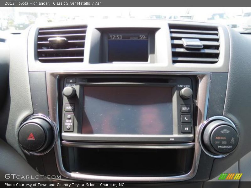 Classic Silver Metallic / Ash 2013 Toyota Highlander