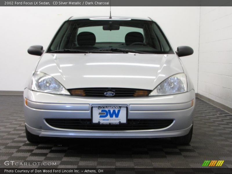CD Silver Metallic / Dark Charcoal 2002 Ford Focus LX Sedan