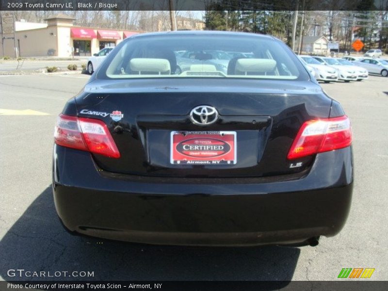 Black / Bisque 2009 Toyota Camry LE