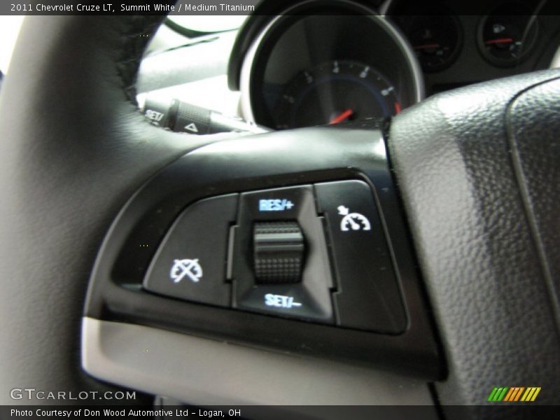 Summit White / Medium Titanium 2011 Chevrolet Cruze LT