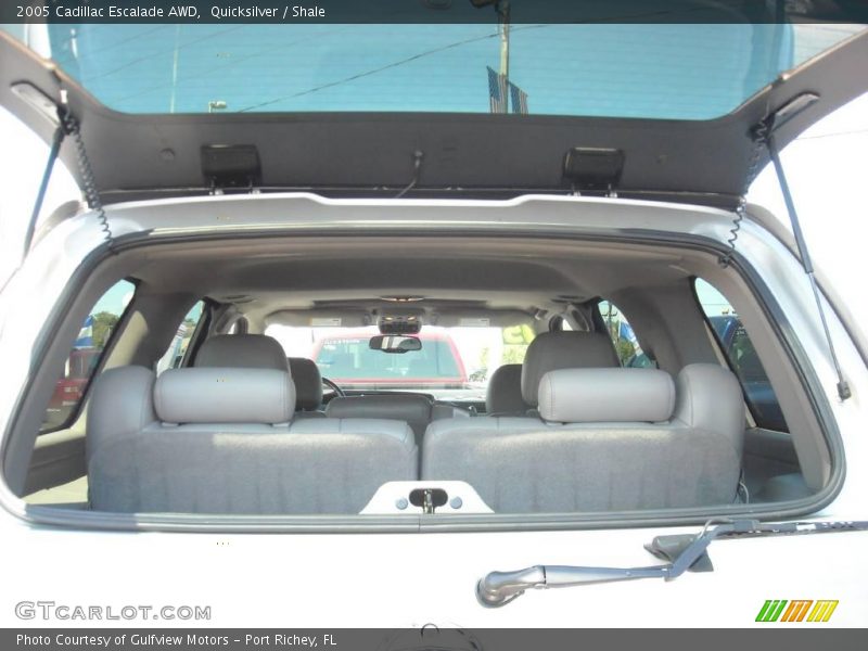 Quicksilver / Shale 2005 Cadillac Escalade AWD