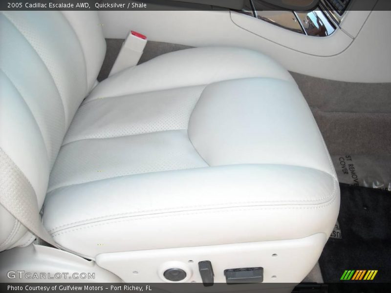 Quicksilver / Shale 2005 Cadillac Escalade AWD