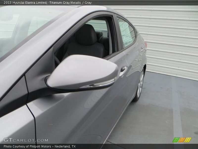 Titanium Gray Metallic / Gray 2013 Hyundai Elantra Limited