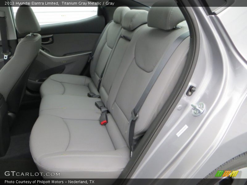 Titanium Gray Metallic / Gray 2013 Hyundai Elantra Limited