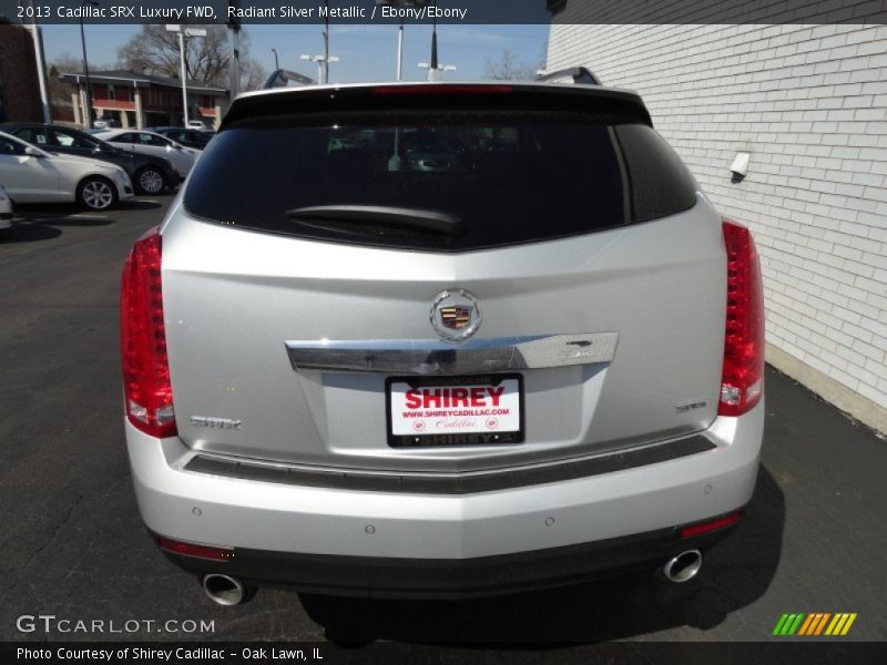 Radiant Silver Metallic / Ebony/Ebony 2013 Cadillac SRX Luxury FWD